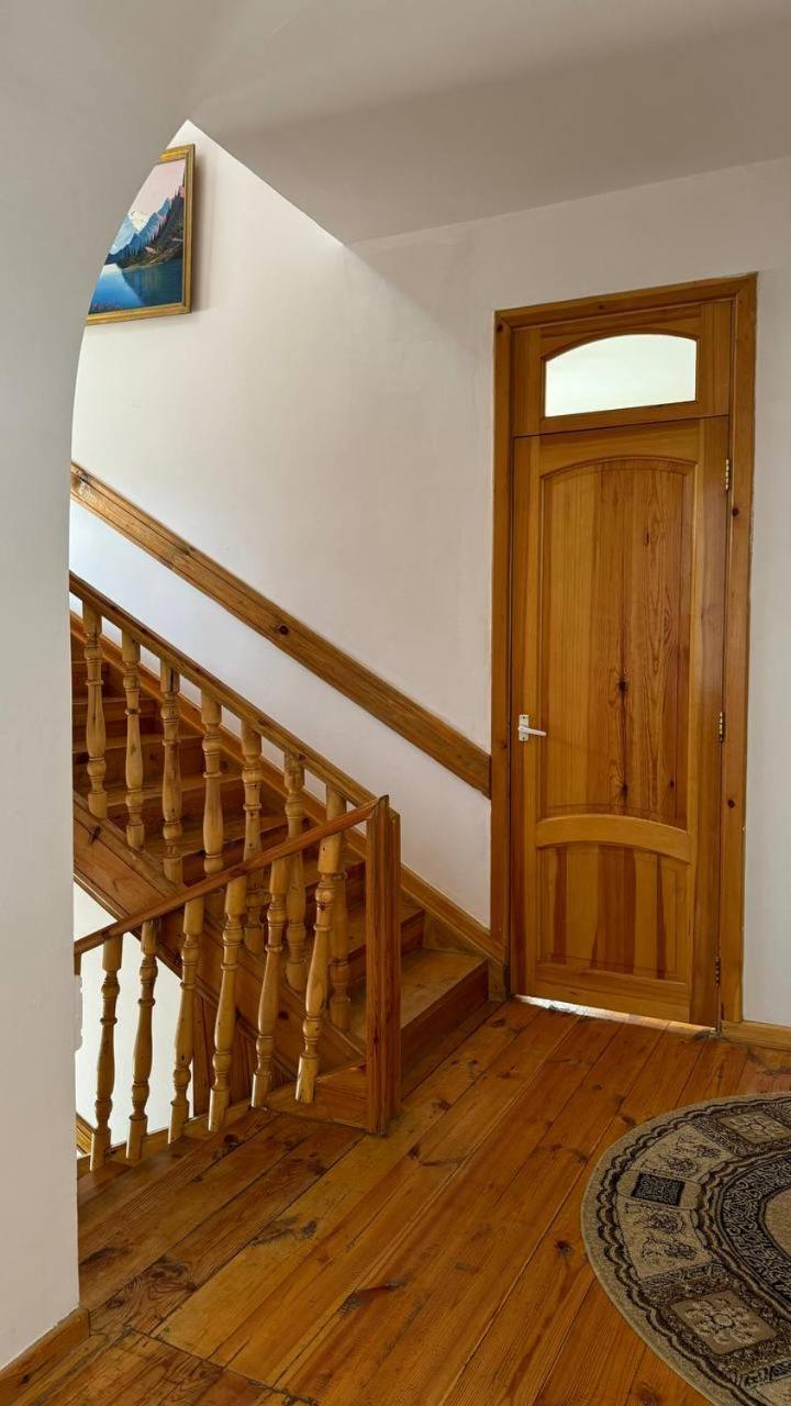 Bed and Breakfast Дом 14 Ош Экстерьер фото